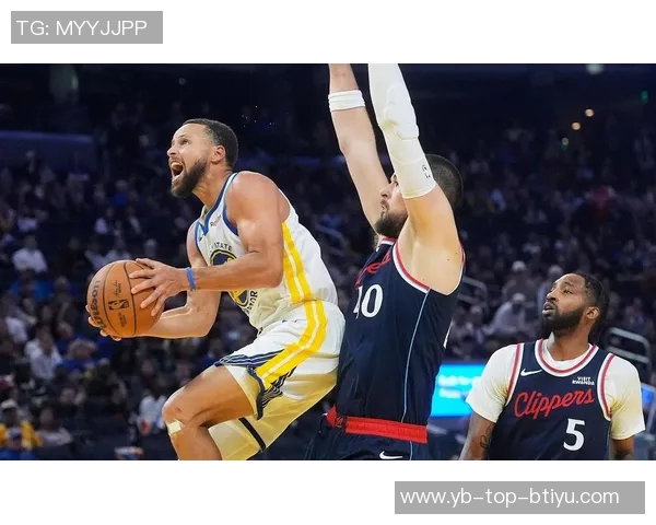 追梦直言东部球队实力不足难与西部顶尖争冠 追梦直言东部球队实力不足难与西部顶尖争冠