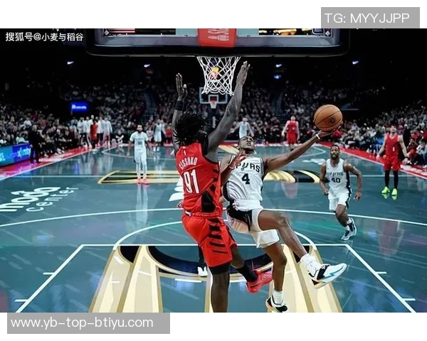 福克斯状态起伏20投9中贡献25分5篮板9助攻正负值惨淡19 福克斯状态起伏20投9中贡献25分5篮板9助攻正负值惨淡19